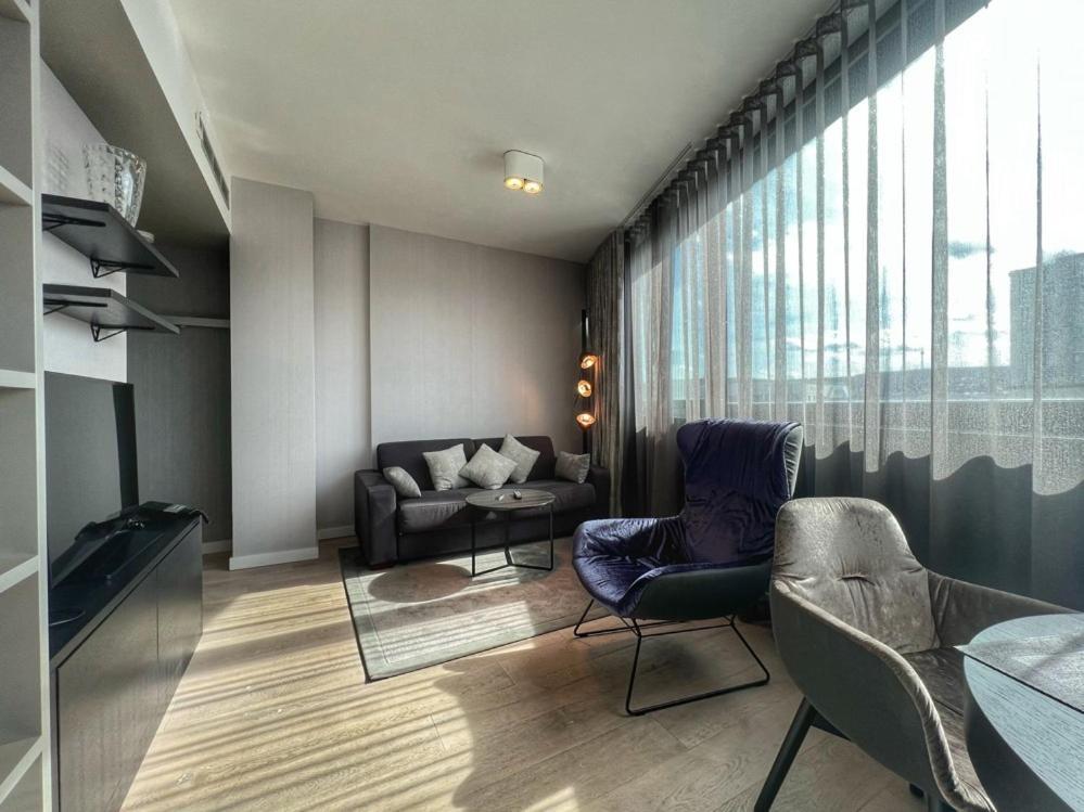 Suites Im Cloud Щутгарт Екстериор снимка